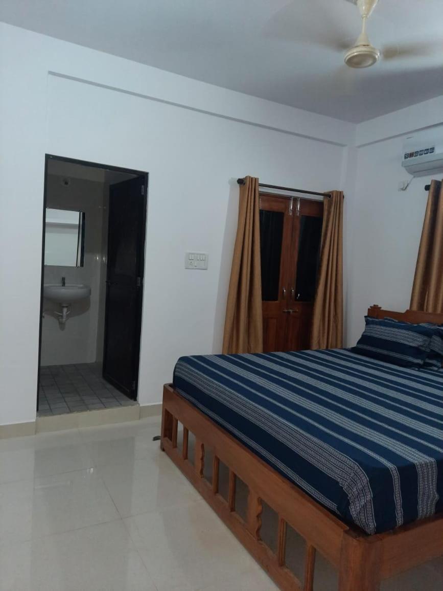 Esha Apartment Calangute Quarto foto
