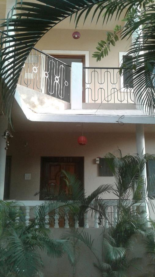 Esha Apartment Calangute Exterior foto